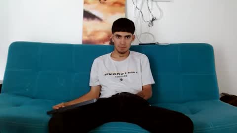 Snapshot of cash_master_san chatting on February 15, 2025, 7:17 pm Cash Master San online show from February 15, 2025, 7:17 pm