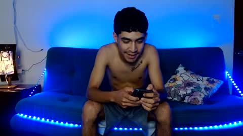 Snapshot of cash_master_san chatting on February 23, 2025, 3:18 pm Cash Master San online show from February 23, 2025, 3:18 pm