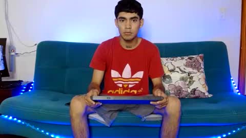 Snapshot of cash_master_san chatting on February 26, 2025, 2:14 pm Cash Master San online show from February 26, 2025, 2:14 pm