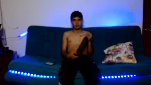 Snapshot of cash_master_san chatting on February 27, 2025, 10:04 am Cash Master San online show from February 27, 2025, 10:04 am