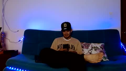 Snapshot of cash_master_san chatting on March 6, 2025, 2:30 am Cash Master San online show from March 6, 2025, 2:30 am