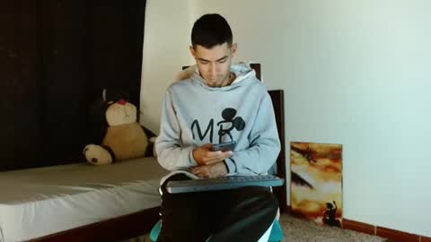 Snapshot of cash_master_san chatting on October 28, 2025, 11:25 am Cash Master San online show from October 28, 2025, 11:25 am