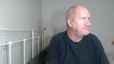 Snapshot of casinocam chatting on February 11, 2026, 7:08 pm CasinoCam online show from February 11, 2026, 7:08 pm