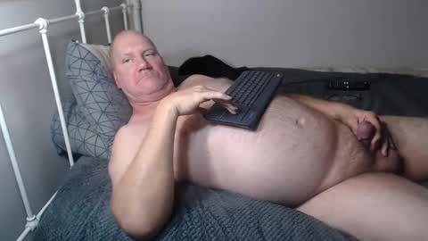 Snapshot of casinocam chatting on February 15, 2026, 7:38 am CasinoCam online show from February 15, 2026, 7:38 am