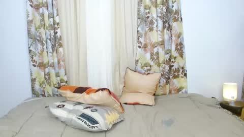 hugecassey online show from March 12, 2025, 7:49 pm