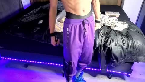 Snapshot of cassidykayde chatting on September 25, 2025, 6:11 pm cassidykayde online show from September 25, 2025, 6:11 pm