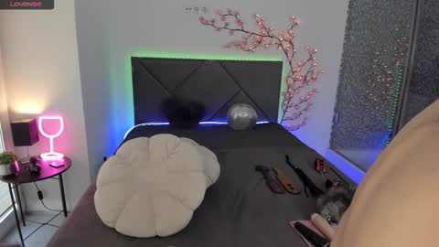 Cassie online show from February 4, 2026, 6:52 am