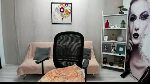 CassieJonas online show from December 23, 2025, 4:43 am