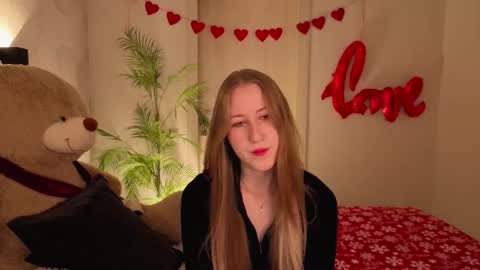 Snapshot of cassiereborn chatting on February 12, 2026, 9:43 pm Casey online show from February 12, 2026, 9:43 pm