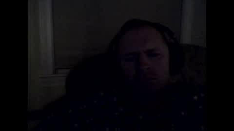 Snapshot of castlecrester chatting on October 28, 2025, 1:53 am castlecrester online show from October 28, 2025, 1:53 am