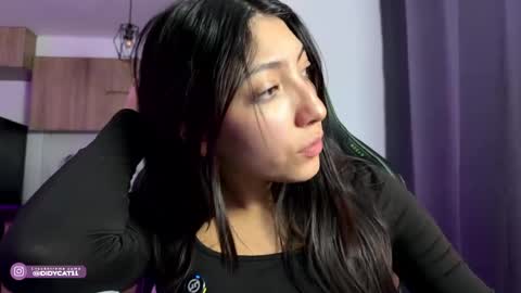 Snapshot of cat_didy chatting on May 19, 2026, 5:47 am Didy online show from May 19, 2026, 5:47 am