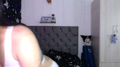 Snapshot of cat_mila_ chatting on January 16, 2026, 3:43 am Mila online show from January 16, 2026, 3:43 am