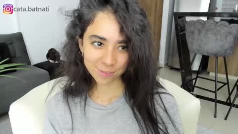 Snapshot of cata_batnati chatting on February 20, 2025, 10:59 pm Catalina online show from February 20, 2025, 10:59 pm