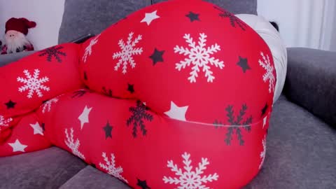 Snapshot of cataleya0320 chatting on December 23, 2024, 2:45 am Cataleya online show from December 23, 2024, 2:45 am