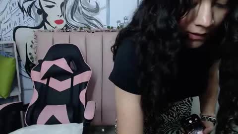 Snapshot of cataleya_russors chatting on November 4, 2025, 2:21 am cataleya_russors online show from November 4, 2025, 2:21 am