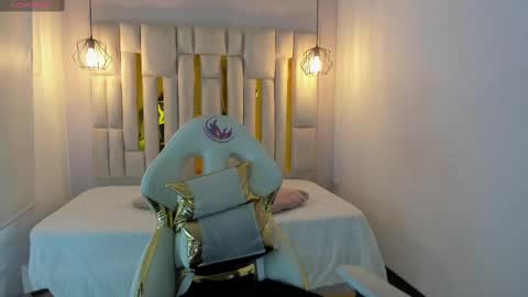 Cataleya online show from October 3, 2025, 12:35 pm