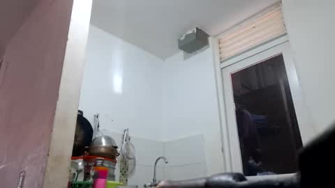 Snapshot of catalina827356 chatting on November 30, 2025, 6:12 pm catalina827356 online show from November 30, 2025, 6:12 pm