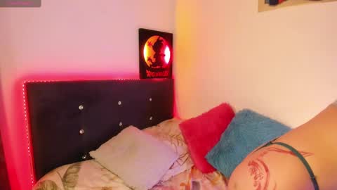 catalina_ferrinii online show from March 10, 2025, 9:51 pm