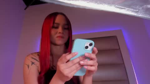 Snapshot of catalina_jade chatting on May 14, 2026, 2:35 pm Cata online show from May 14, 2026, 2:35 pm