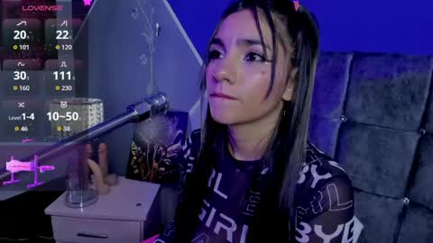 catalina_whore1 online show from April 17, 2026, 8:34 pm