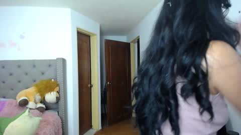 Snapshot of catalinahounn chatting on March 3, 2025, 9:59 pm catalinahounn online show from March 3, 2025, 9:59 pm