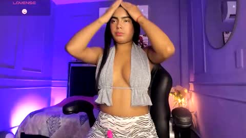 catalleya_f online show from March 23, 2026, 7:51 pm