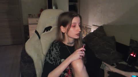 Snapshot of cath_dysphoria_ chatting on October 7, 2025, 7:11 pm CATH online show from October 7, 2025, 7:11 pm