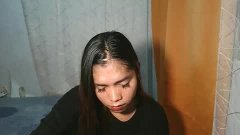 catherine_365 online show from September 24, 2025, 7:23 am