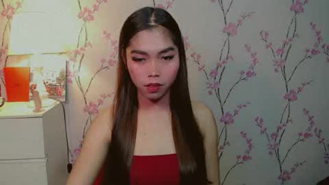 catherine_365 online show from October 22, 2025, 6:07 pm