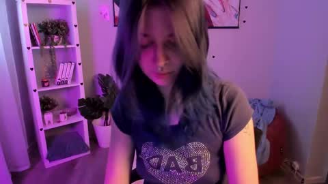 Catherine online show from March 27, 2026, 1:22 pm