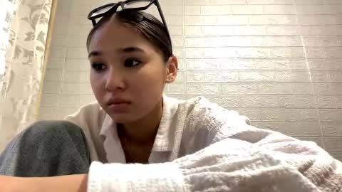 catherinepirs online show from April 29, 2026, 1:15 pm