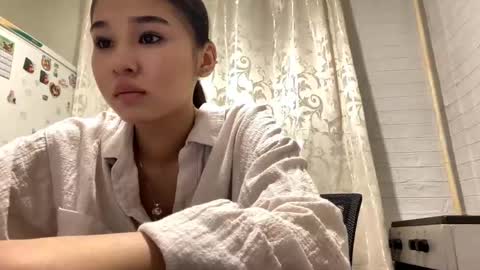 Snapshot of catherinepirs chatting on May 4, 2026, 2:46 pm catherinepirs online show from May 4, 2026, 2:46 pm
