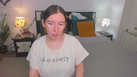 Catrin online show from December 24, 2024, 1:59 am