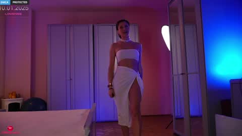 Snapshot of cathleenprecious chatting on January 10, 2025, 4:41 pm Cathleen online show from January 10, 2025, 4:41 pm