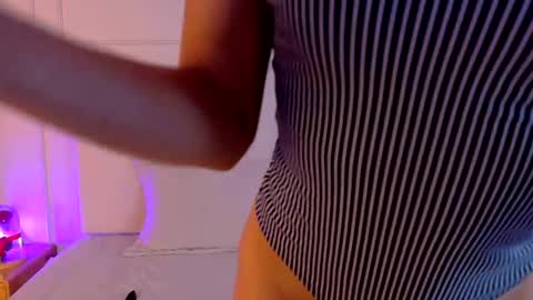 Snapshot of cathmellow_ chatting on October 16, 2025, 7:26 pm CATH online show from October 16, 2025, 7:26 pm