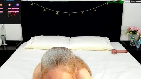 CatmintLush online show from May 16, 2026, 12:29 am