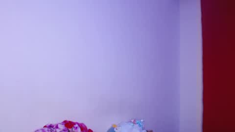 Snapshot of catnessa_ chatting on February 7, 2025, 2:08 am Catalina Restrepo online show from February 7, 2025, 2:08 am