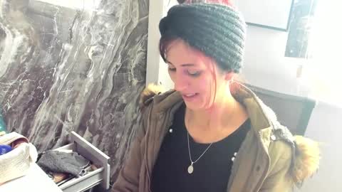 Snapshot of catt_evans1 chatting on December 28, 2024, 8:58 pm CATT EVANS online show from December 28, 2024, 8:58 pm