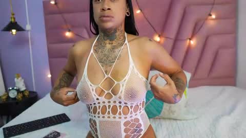 CATALEYA  online show from May 24, 2026, 7:52 pm