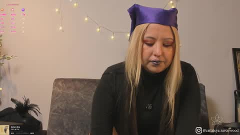 Snapshot of cattaleya_ravenwood chatting on February 6, 2026, 1:58 pm Cattaleya Ravenwood online show from February 6, 2026, 1:58 pm