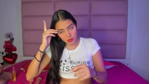 cattalina_25 online show from April 14, 2026, 12:55 pm