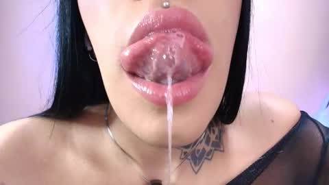 Cattleya online show from December 20, 2025, 4:30 am