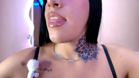 Snapshot of catte_jensen chatting on June 13, 2026, 6:11 am Cattleya online show from June 13, 2026, 6:11 am