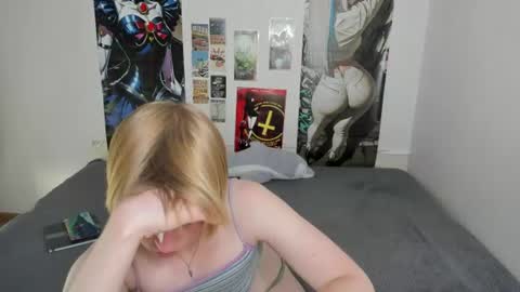 cattie_w_ online show from July 21, 2026, 1:08 am