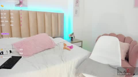 Snapshot of catvalentinee_ chatting on January 19, 2025, 8:07 am catvalentinee_ online show from January 19, 2025, 8:07 am