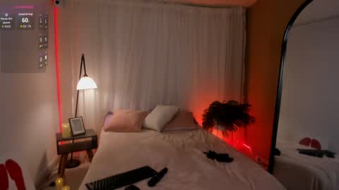 Caty  online show from May 20, 2026, 10:49 pm