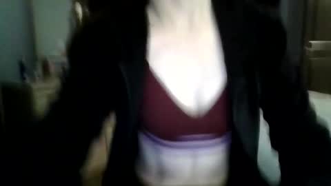 cautious online show from December 23, 2025, 5:38 am