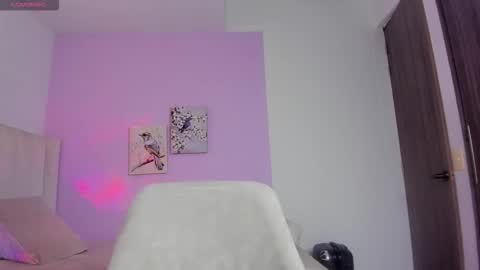 Cay online show from November 13, 2025, 12:04 pm