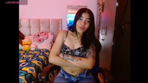 Snapshot of caylinn19 chatting on October 23, 2025, 4:45 am Caylinn online show from October 23, 2025, 4:45 am