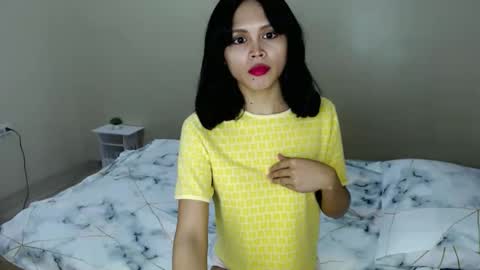 Selena online show from October 1, 2025, 12:44 pm